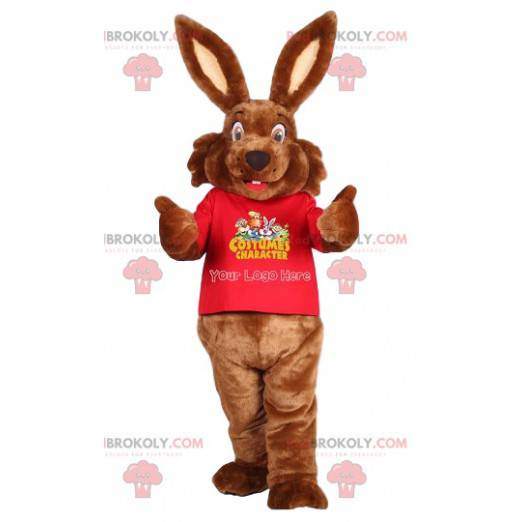 Mascote coelho marrom e camisa vermelha - Redbrokoly.com