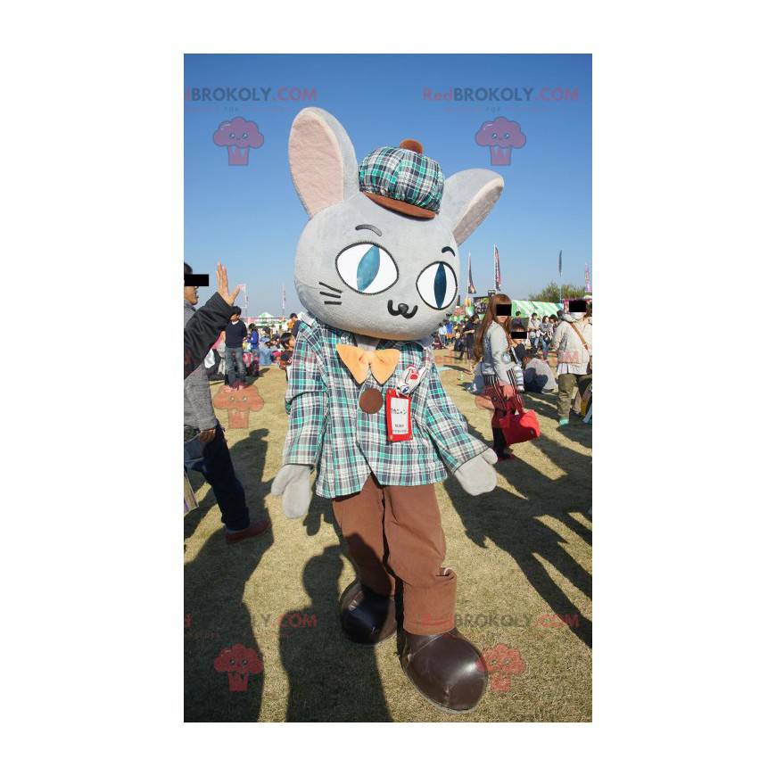Mascota del conejo gris gigante vestida con atuendo escocés -
