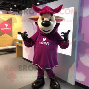 Magenta Cow maskot kostume...