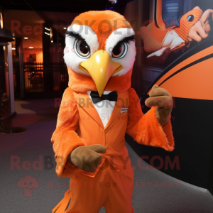 Orange Falcon maskot...