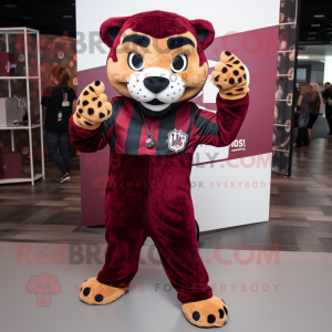 Maroon Leopard mascotte...