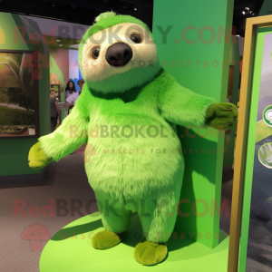 Lime Green Sloth mascotte...