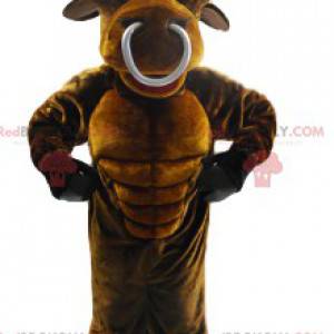 Mascotte del toro con un grande anello sul muso - Redbrokoly.com