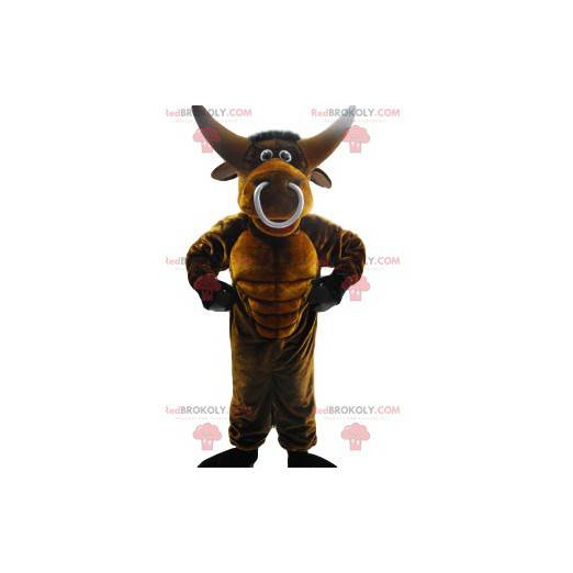 Mascote do touro com um grande anel no focinho - Redbrokoly.com