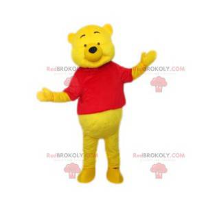 Mascota de Winnie the Pooh, el Pooh con una camiseta roja -