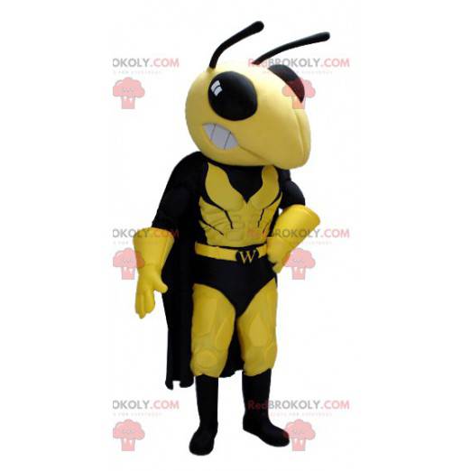 Geel en zwart wesp mascotte in superheld outfit - Redbrokoly.com