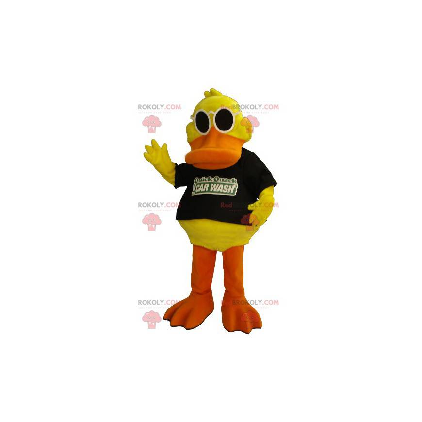 Mascota pato amarillo y naranja con gafas de sol -