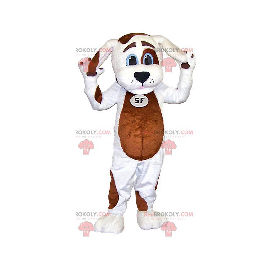 Biały pies maskotka z brązowymi plamami. Kostium psa -