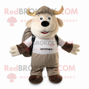 Tan Beef Stroganoff maskot...