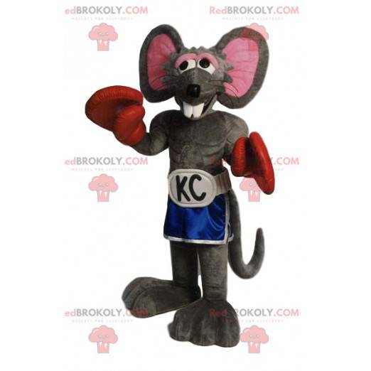 Mascota ratón gris con pantalones cortos y guantes de boxeo -