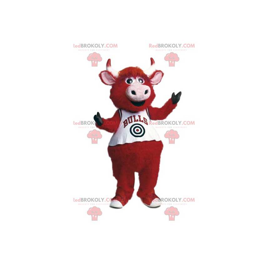 Mascotte di manzo rosso con una maglia bianca - Redbrokoly.com