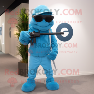 Cyan Sniper maskot kostume...