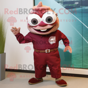 Maroon Piranha maskot...