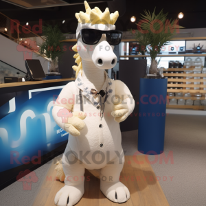 Cream Sea Horse mascotte...