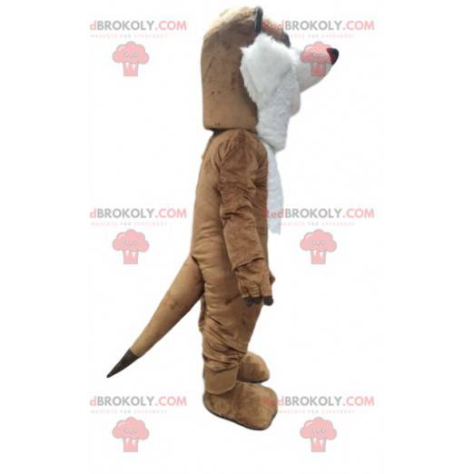 Mascota del zorro marrón con su nariz puntiaguda. -