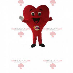Mascota de corazón rojo muy feliz. Disfraz de corazón -