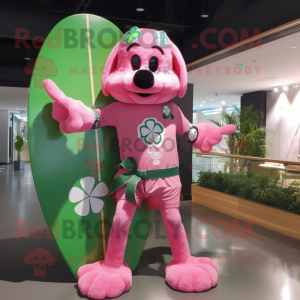 Rosa fyrklöver maskot...