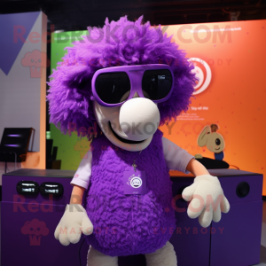 Purple Sheep mascotte...