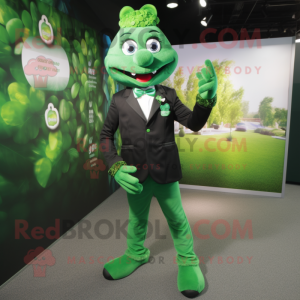 Forest Green Cod maskot...