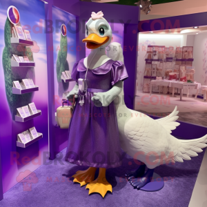 Purple Swan mascotte...