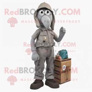 Grey Pepper maskot kostume...