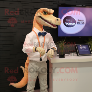 Peach Deinonychus mascotte...