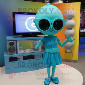 Cyan tv maskot kostume...