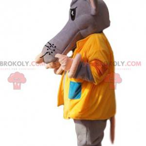 Gray mouse mascot with a yellow jacket and a backpack -