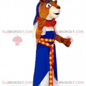 Mascota de la leona marrón vestida como reina egipcia -