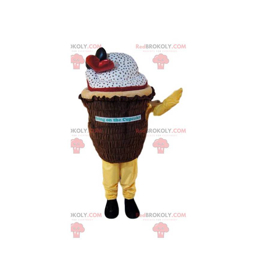 Mascot cupcake blanco y marrón con pequeños corazones. -