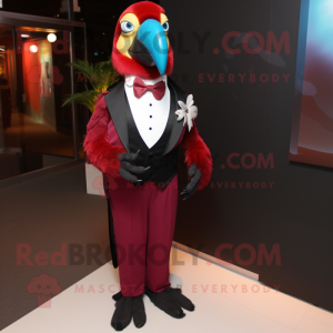 Maroon Macaw mascotte...