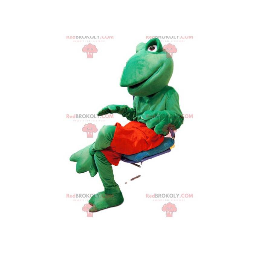 Mascote sapo verde amigável com shorts vermelhos - Mascote sapo verde amigável com shorts vermelhos -