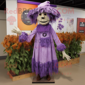 Lila Scarecrow maskot...