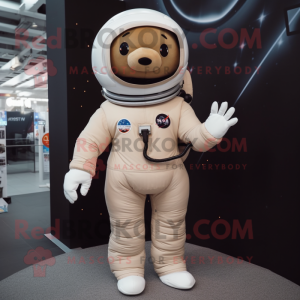 Beige astronaut mascotte...