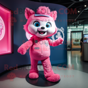 Pink Momentum maskot...