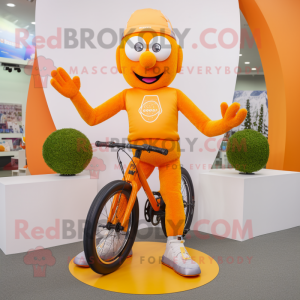 Orangefarbener Einradfahrer...