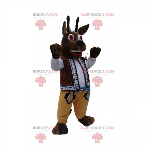 Mascote de camurça marrom com sua roupa tradicional -