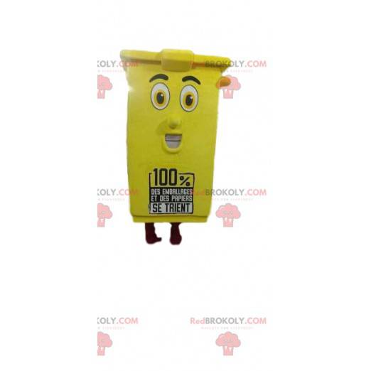 Mascote amarelo do lixo reciclável com um grande sorriso -