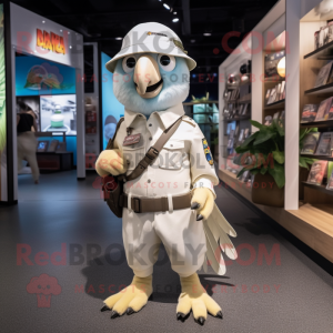 Turquoise Parrot mascot costume character dressed with a Jeggings and Tote  bags - Mascot Costumes -  Sizes L (175-180CM)