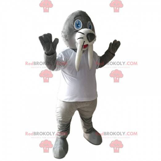 Mascote da morsa com suas grandes presas e uma camiseta branca