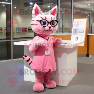 Pink Cat maskot kostume...