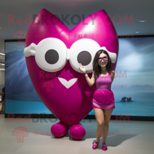 Postava maskota Magenta...