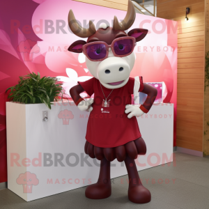 Postava maskota Maroon Zebu...