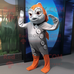 Silver Clown Fish mascotte...