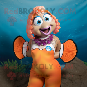Tan Clown Fish maskot...