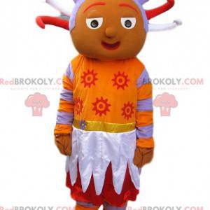 Mascote laranja da personagem folk com um penteado original -