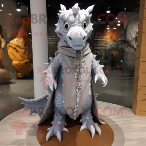 Gray Dragon maskot...