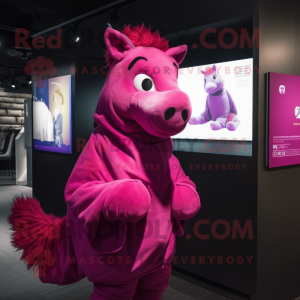 Magenta Horse mascotte...