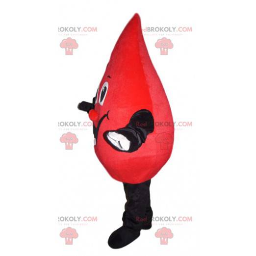 Mascotte de goutte rouge avec un grand sourire - Redbrokoly.com