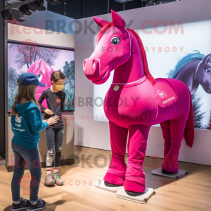 Magenta Horse mascotte...